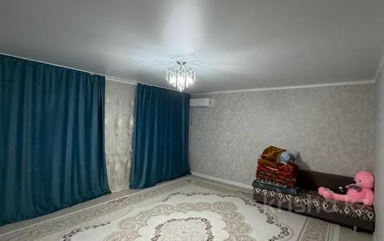 2-комнатная квартира · 73 м² · 6/9 этаж, Ораз Татеулы 11 за 26.5 млн ₸ в Актобе — фото 2