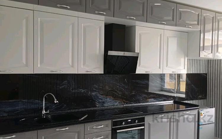 2-комнатная квартира · 62 м² · 4/4 этаж, Назарбаева 30 за 250 000 ₸ в Караганде, Казыбек би р-н — фото 2