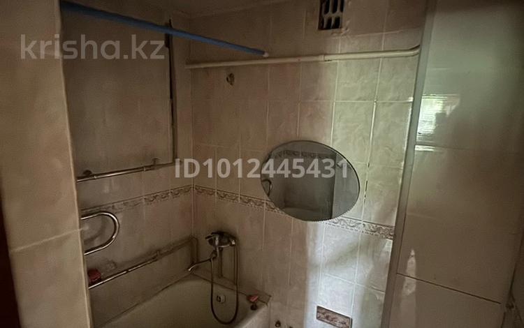 2-комнатная квартира · 33.77 м² · 2/5 этаж, Абая 123 — Казыбек Би за 18 млн ₸ в Таразе — фото 2