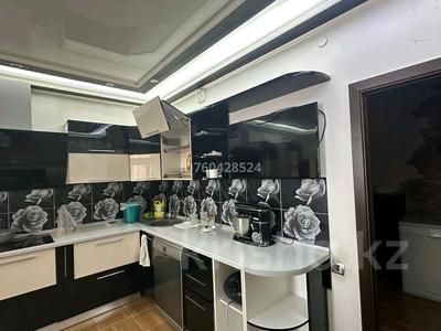 4-комнатная квартира · 129 м² · 5/16 этаж, мкр Шугыла, Жуалы за 44 млн 〒 в Алматы, Наурызбайский р-н