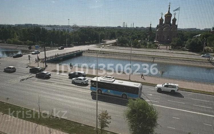 2-комнатная квартира · 52.4 м² · 5/9 этаж, мкр 11 13 за 18 млн ₸ в Актобе — фото 25