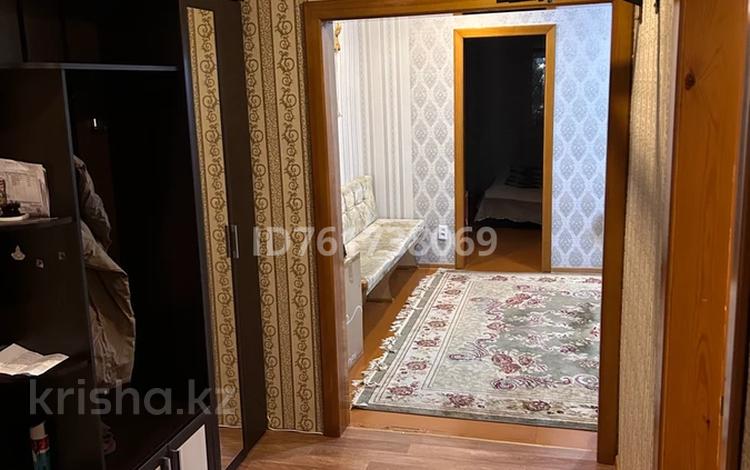 3-бөлмелі пәтер · 68 м² · 3/5 қабат, Ауэзова 31, бағасы: 13 млн ₸ в Аксу — фото 2