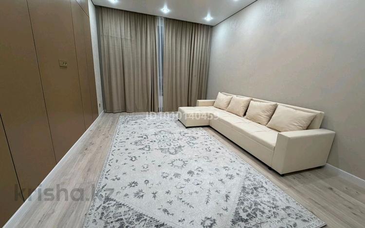 1-комнатная квартира · 46 м² · 7/9 этаж, Шамши Калдаяков за 240 000 ₸ в Астане, Сарайшык р-н — фото 2