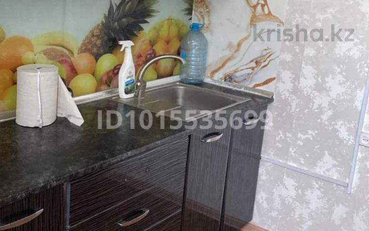 3-бөлмелі пәтер · 72 м² · 2/4 қабат, Самал 41, бағасы: 170 000 ₸ в Жанаозен — фото 2