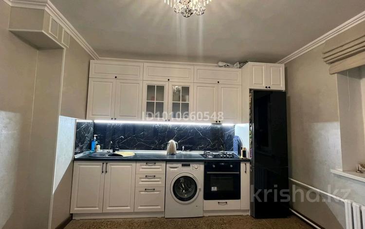 2-бөлмелі пәтер · 74 м² · 5/5 қабат, Авангард 4 13а — около Бавариуса, бағасы: 36 млн ₸ в Атырау, мкр Авангард-4 — фото 2