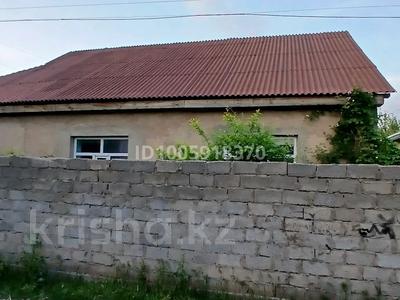 Отдельный дом · 6 комнат · 1516 м² · 9 сот., Майлыкент 8 — Жантурова -Бекбосынова за 12 млн 〒 в им. Турара рыскуловой