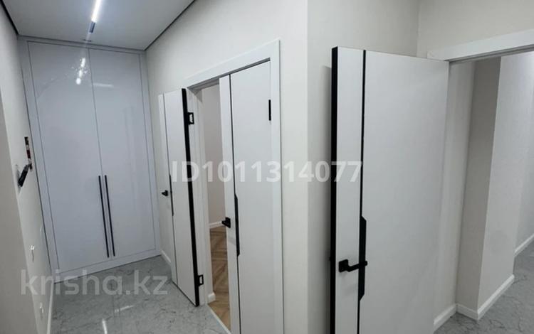 1-комнатная квартира · 42 м² · 6/9 этаж, мкр Нурсая, Абулхайр-хана — Bi Grup за 31 млн 〒 в Атырау — фото 2
