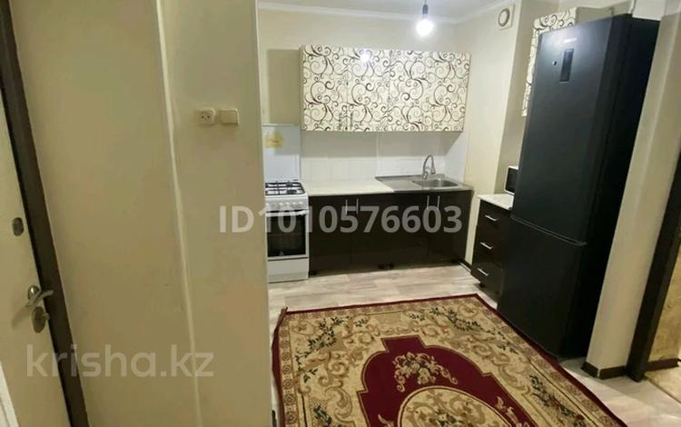 2-бөлмелі пәтер · 48 м² · 2/9 қабат, 27-й мкр 11 — Орталықта орналасқан, мешіт, ТРК Байтерек,Ақтау, мектеп, балабақша,., бағасы: 14 млн ₸ в Актау — фото 2