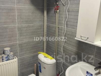 3-бөлмелі пәтер · 120 м² · 4 қабат, Төле би 42 — Шардара кафе, бағасы: 8.8 млн 〒