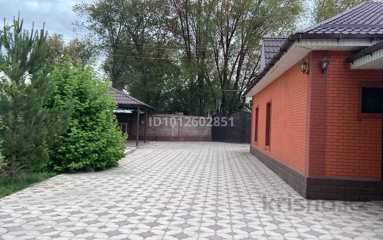 Жеке үй · 10 бөлме · 280 м² · 18 жүзд., Сейфуллина 157/2 — Сатпаева, бағасы: 75 млн ₸ в Шу — фото 2