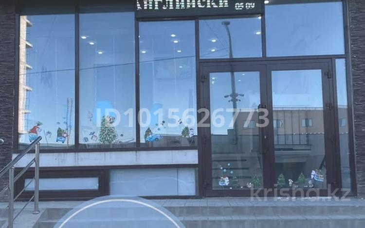 Свободное назначение, офисы, магазины и бутики, салоны красоты, медцентры и аптеки, образование · 115 м² за 38 млн ₸ в Актау, 7-й мкр — фото 3