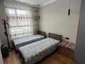 3-комнатная квартира · 80 м² · 3/5 этаж, мкр Юго-Восток, Муканова за 42 млн ₸ в Караганде, Казыбек би р-н — фото 9