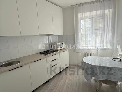 2-бөлмелі пәтер · 50 м² · 3/5 қабат, Сатпаев 25 — Құрмағазы-Сатпаев, бағасы: 200 000 ₸ в Атырау