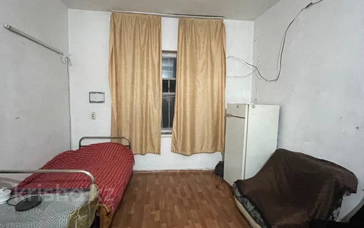 1-бөлмелі пәтер · 30 м² · 1/1 қабат, мкр Фёдоровка 50 — Якутская, бағасы: 35 000 ₸ в Караганде, Казыбек би р-н — фото 10