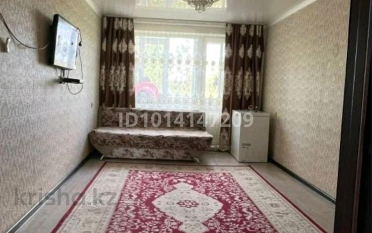 2-бөлмелі пәтер · 47.5 м² · 5/5 қабат, кердери 127 — район зиг заг, бағасы: 13 млн ₸ в Уральске, мкр Школьник — фото 11