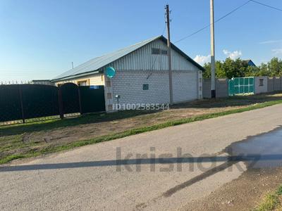 Отдельный дом · 4 комнаты · 150 м² · 15 сот., Аймаутова 12а — Центр за 27.5 млн ₸ в Павлодаре