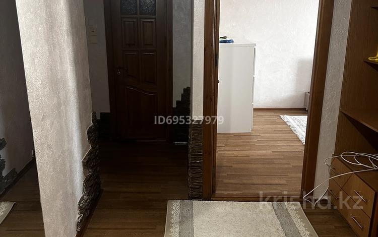 2-комнатная квартира, 52.4 м², 5/5 этаж помесячно, Гоголя 113