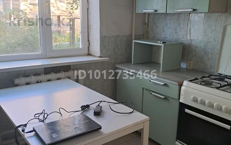 2-комнатная квартира · 48 м² · 1/2 этаж, Азаттык 141 за 100 000 ₸ в Атырау, мкр Жилгородок — фото 2