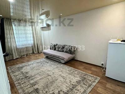 2-комнатная квартира · 45 м² · 1/5 этаж, ул. Абу Бакира Кердери 172 за 12 000 ₸ в Уральске