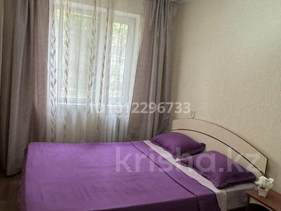 2-бөлмелі пәтер · 45 м² · 1/5 қабат, ул. Абу Бакира Кердери 172, бағасы: 12 000 ₸ в Уральске