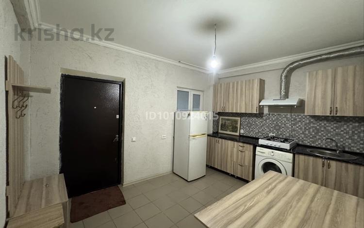 1-комнатная квартира · 35 м² · 2/4 этаж, Хожамьярова 161 — Угол Жумабаева за 175 000 ₸ в Алматы, Жетысуский р-н — фото 2