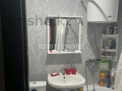 2-бөлмелі пәтер · 111 м² · 1/4 қабат, Шанырак 38 — Мешит 1 мектептин касында, бағасы: 7 млн ₸ в Жанаозен