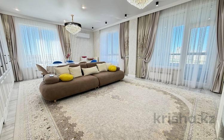 4-бөлмелі пәтер · 169.5 м² · 12/14 қабат, Туран 3в, бағасы: 178 млн ₸ в Астане, Нура р-н — фото 29