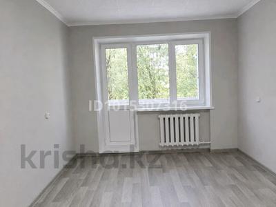 1-бөлмелі пәтер · 30.2 м² · 2/5 қабат, 13-шағынаудан, Майкудук, 13й микрорайон — Продажа 1-комнатной квартиры, Майкудук 13 микрорайон, 24 6600.000, бағасы: 6.7 млн ₸ в Караганде, Алихана Бокейханова р-н