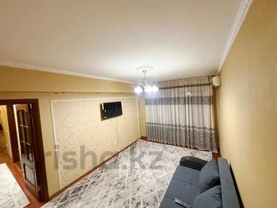 3-комнатная квартира · 65 м² · 2/5 этаж, Ислама Каримова 60 за 280 000 〒 в Алматы, Алмалинский р-н