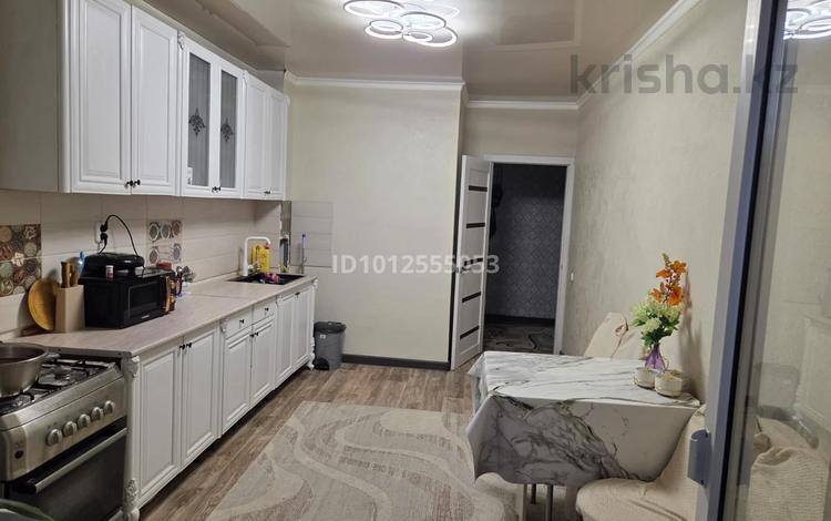 2-комнатная квартира · 70 м² · 4/6 этаж, Акотау 20 за 30 млн ₸ в Уральске — фото 2