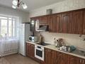 3-бөлмелі пәтер · 90 м² · 2/5 қабат, Кудайбердыулы 3 — ТРЦ Аружан, бағасы: 36 млн ₸ в Астане — фото 4