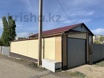 Отдельный дом · 4 комнаты · 150 м² · 10 сот., Панфилова 100 — 79 квартал за 60 млн 〒 в Жезказгане