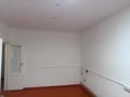 2-комнатная квартира · 58 м² · 1/5 этаж, 3-й микрорайон 3/A — ТЦ Баянсулу, Альфарабийский РОВД за 150 000 ₸ в Шымкенте, Туран р-н — фото 3