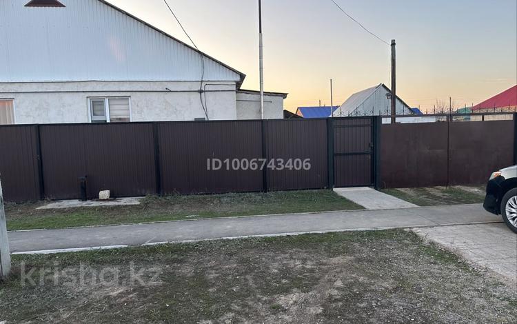 Отдельный дом · 4 комнаты · 110 м² · 8 сот., 4-Строительная 308 за 23 млн 〒 в Аксае — фото 2