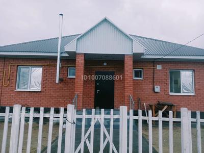 Отдельный дом · 5 комнат · 1000 м² · 1000 сот., 3 27 — Ыргыз ауданы за 11 млн 〒 в Актобе