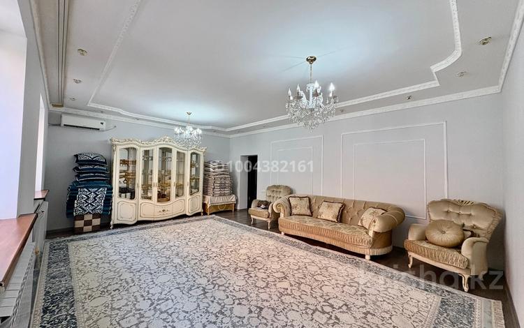 Отдельный дом · 3 комнаты · 120 м² · 7 сот., мкр Самал, Нариман Улкенбайулы 48а за 45 млн ₸ в Атырау — фото 2