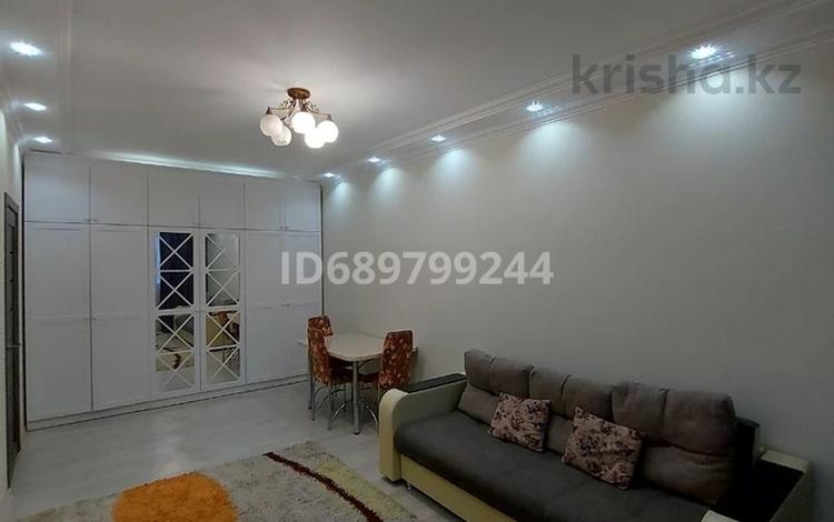 2-комнатная квартира, 50 м², 7/9 этаж помесячно, Улы Дала 82