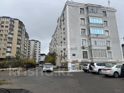 3-бөлмелі пәтер · 155 м² · 1/5 қабат, 15-й мкр 70 — ЦОН, бағасы: 65 млн ₸ в Актау