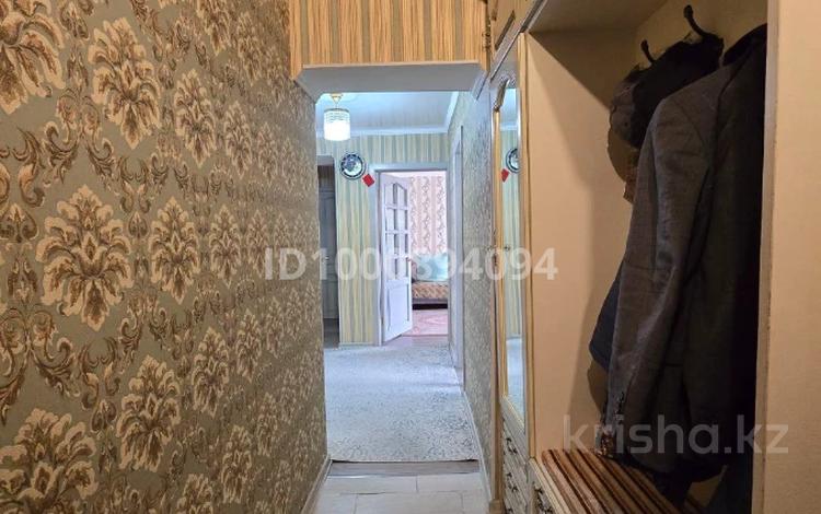 3-комнатная квартира · 63 м² · 4/5 этаж, мкр Михайловка , Аманжолова 71а за 27.5 млн ₸ в Караганде, Казыбек би р-н — фото 5