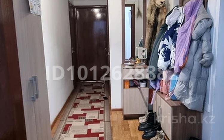 2-бөлмелі пәтер · 62 м² · 3/5 қабат, мкр Байтерек 26, бағасы: 150 000 ₸ в Таразе — фото 2