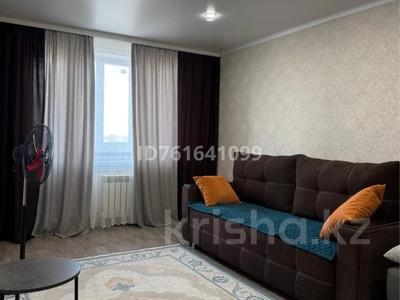 2-комнатная квартира · 54 м² · 9/9 этаж, Камзина 80 за 18 000 ₸ в Павлодаре