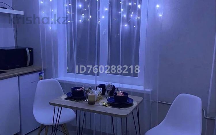 1-бөлмелі пәтер · 35 м² · 3/5 қабат, Казахстан 75, бағасы: 3 500 〒 в Усть-Каменогорске — фото 2