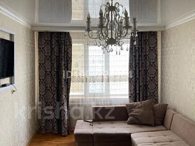 4-комнатная квартира · 90.9 м² · 6/10 этаж, мкр 11 114 — Рядом расположены: 25 этажка Актобе Ажары, №32,35,37 школы, Keruen city в 10 минутах пешком, Мечеть Нур-Гасыр, Президентский Парк, так же поблизости детские сады, кофейни, кафетерии, рестораны, аптеки и многое другое. за 25.5 млн ₸