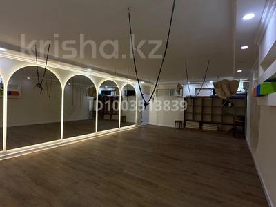 Фитнес және спорт · 60 м², бағасы: 300 000 〒 в Атырау, мкр Авангард-3