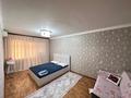1-комнатная квартира · 50 м² · 1/5 этаж, мкр 5, Абилхайрхан 67 б — Стадион-Молдагулова-ДСК-Таксим кафе за 10 000 〒 в Актобе — фото 2