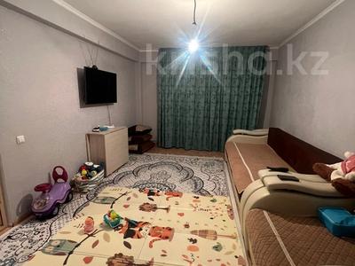 2-комнатная квартира, 66 м², 3/9 этаж, Аль-Фараби 40 за 20 млн 〒 в Усть-Каменогорске
