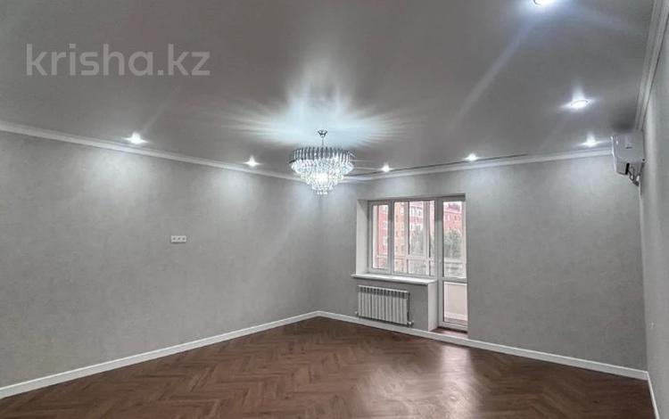 3-комнатная квартира · 101 м² · 3/10 этаж, мкр. Алтын орда за 40.8 млн ₸ в Актобе — фото 7
