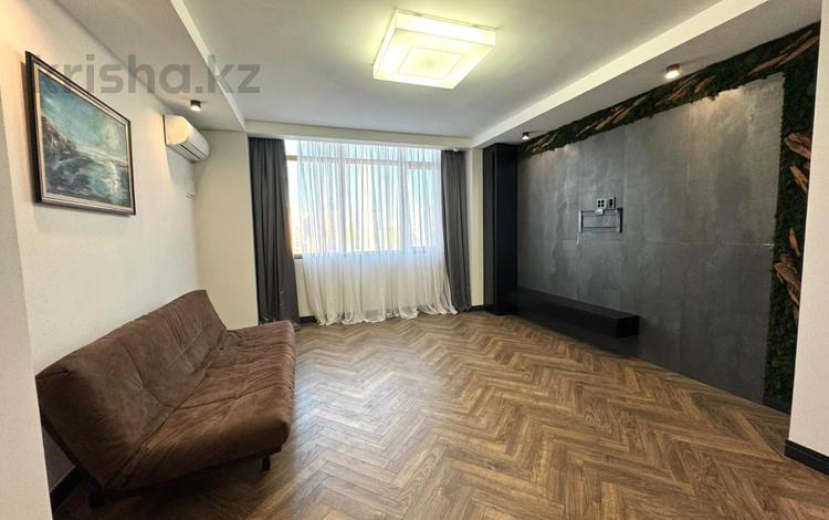 3-комнатная квартира · 92 м² · 9/18 этаж, Кошкарбаева за 84 млн ₸ в Астане, Сарайшык р-н — фото 3