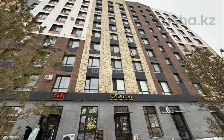 Свободное назначение, офисы, магазины и бутики, общепит, салоны красоты · 90 м² за 900 000 〒 в Астане, Есильский р-н — фото 41