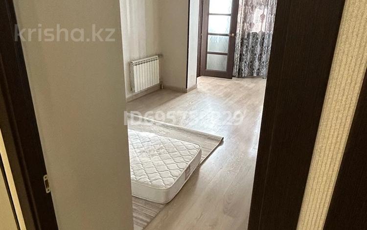 4-бөлмелі пәтер, 90 м², 5/5 қабат, 29-й мкр 17, бағасы: 25 млн 〒 в Актау, 29-й мкр — фото 2